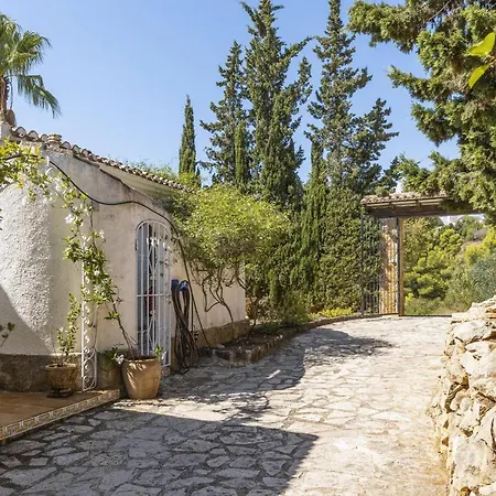 Levante Villa