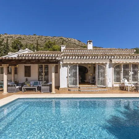 Levante Villa