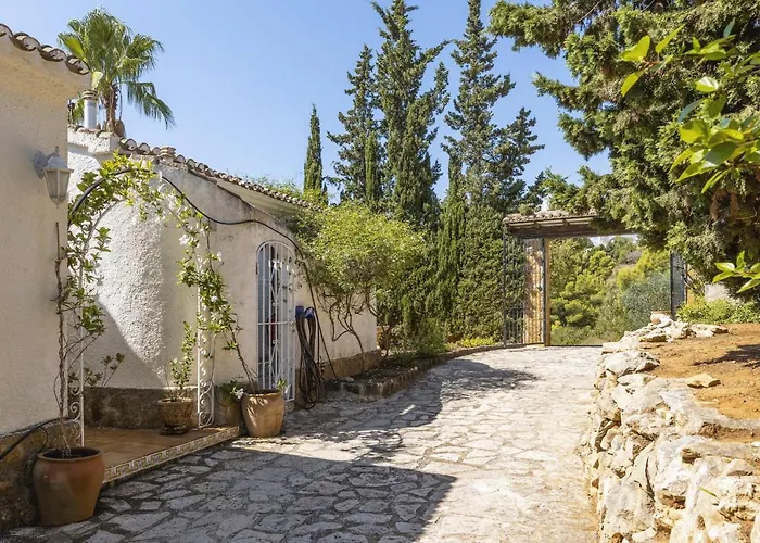 Levante Villa