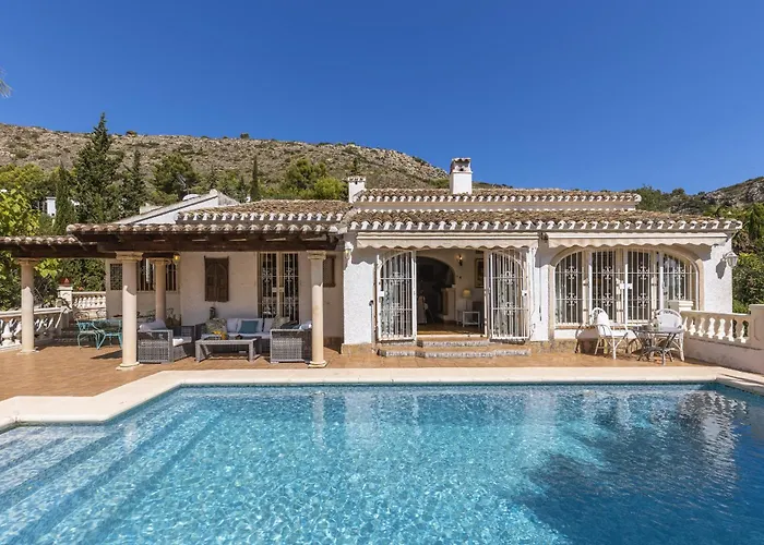 Levante Villa